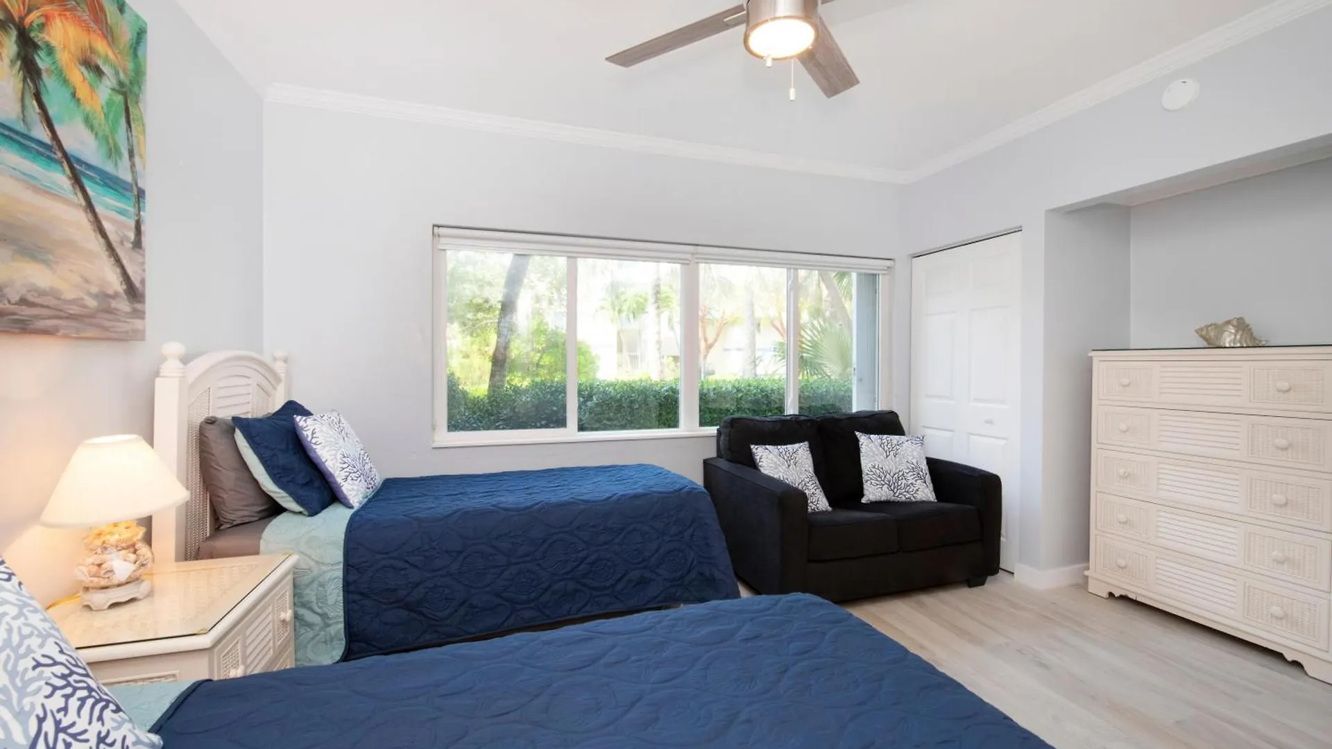 The Retreat #20 Condo Driftwood Village Cayman Islands
